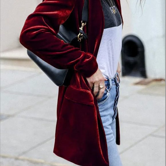 Elegant Velvet Burgundy Blazer for Women - Picture 2 of 2